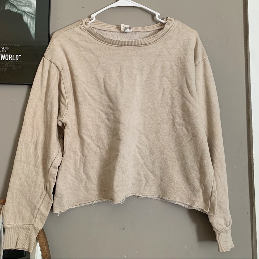 boutique cropped crewneck